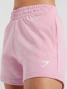 Gymshark Crest 7” Shorts Pink NWT Slim Fit - Size M